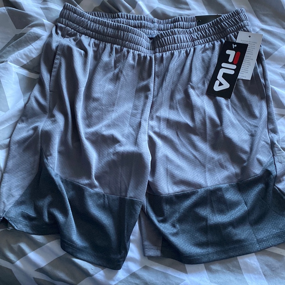 Men’s large Fila Shorts